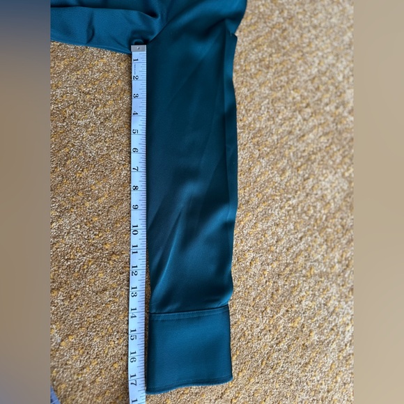 H&M Women's Dark Green Satin Button Down Shirt US XS - Picture 10 of 13